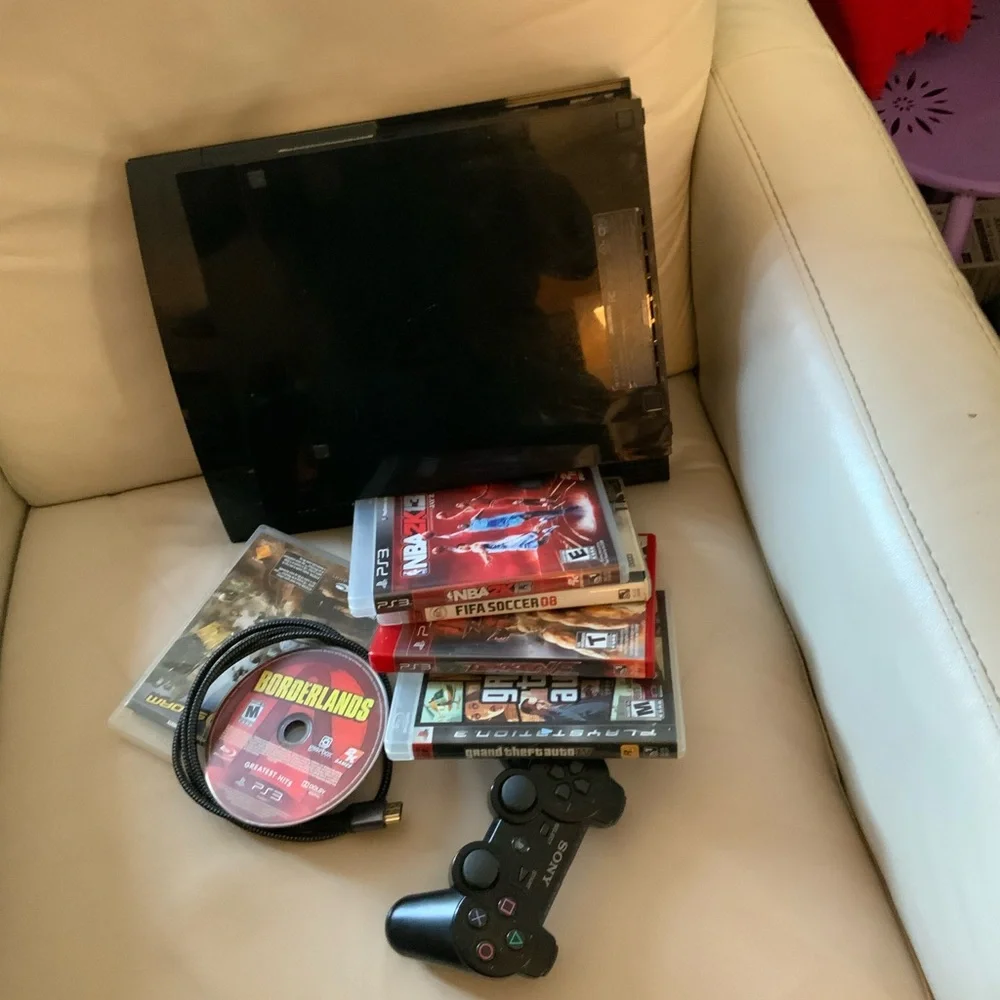 Sony PlayStation 3 Fat Black (PS3) Controller, games and Cables Tested! 40GB.